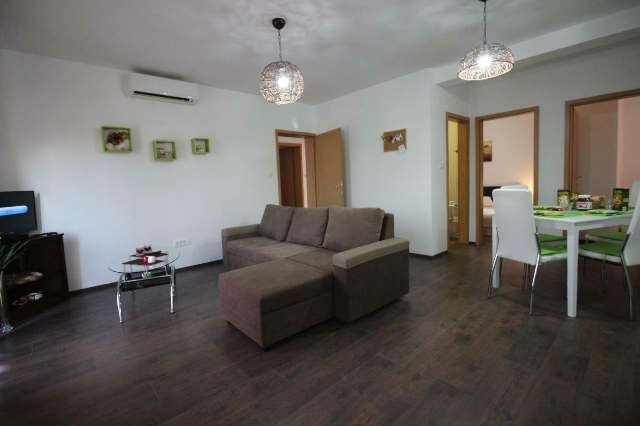 Apartmani Irena Novi Vinodolski Exterior foto
