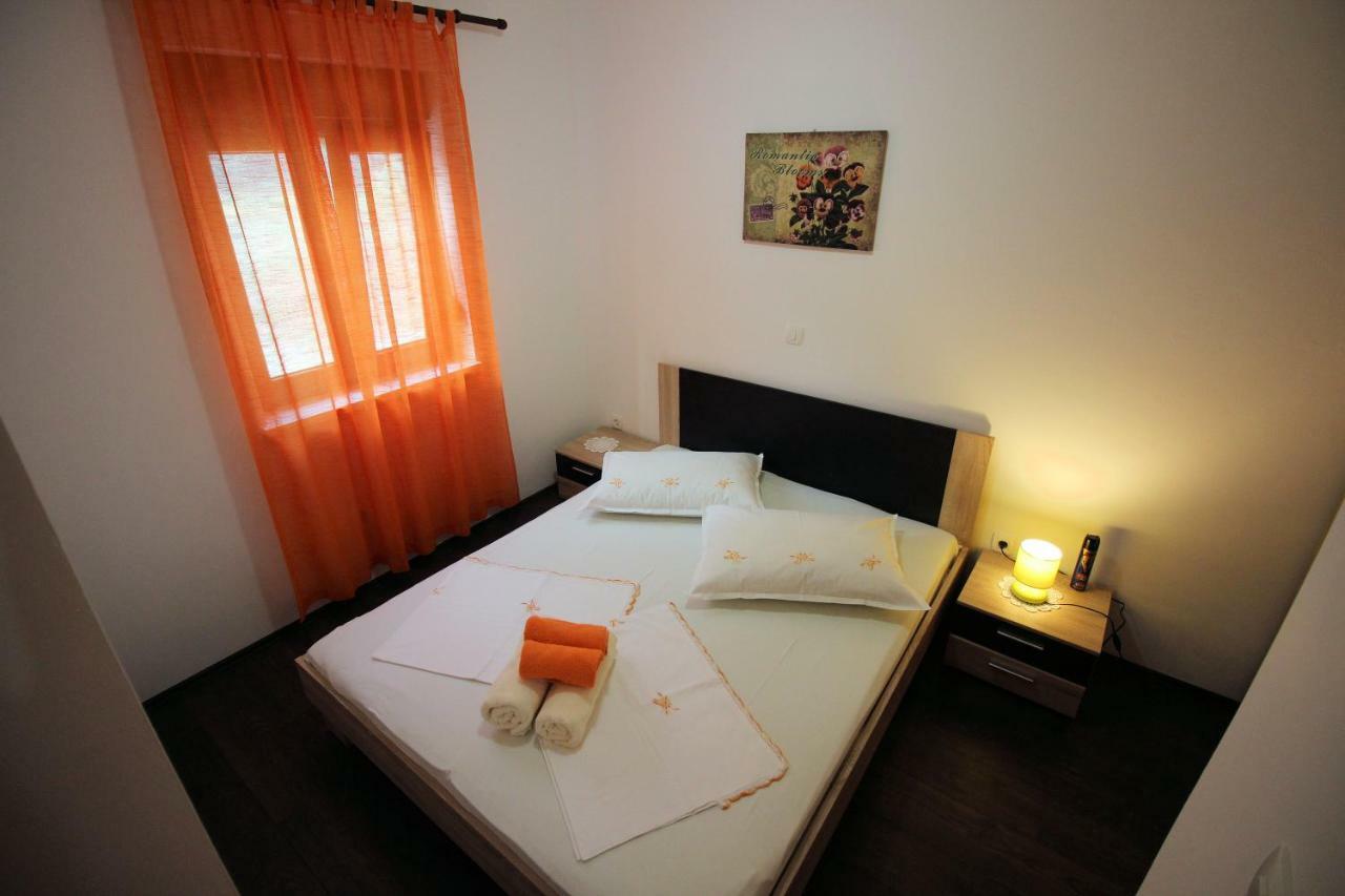 Apartmani Irena Novi Vinodolski Exterior foto